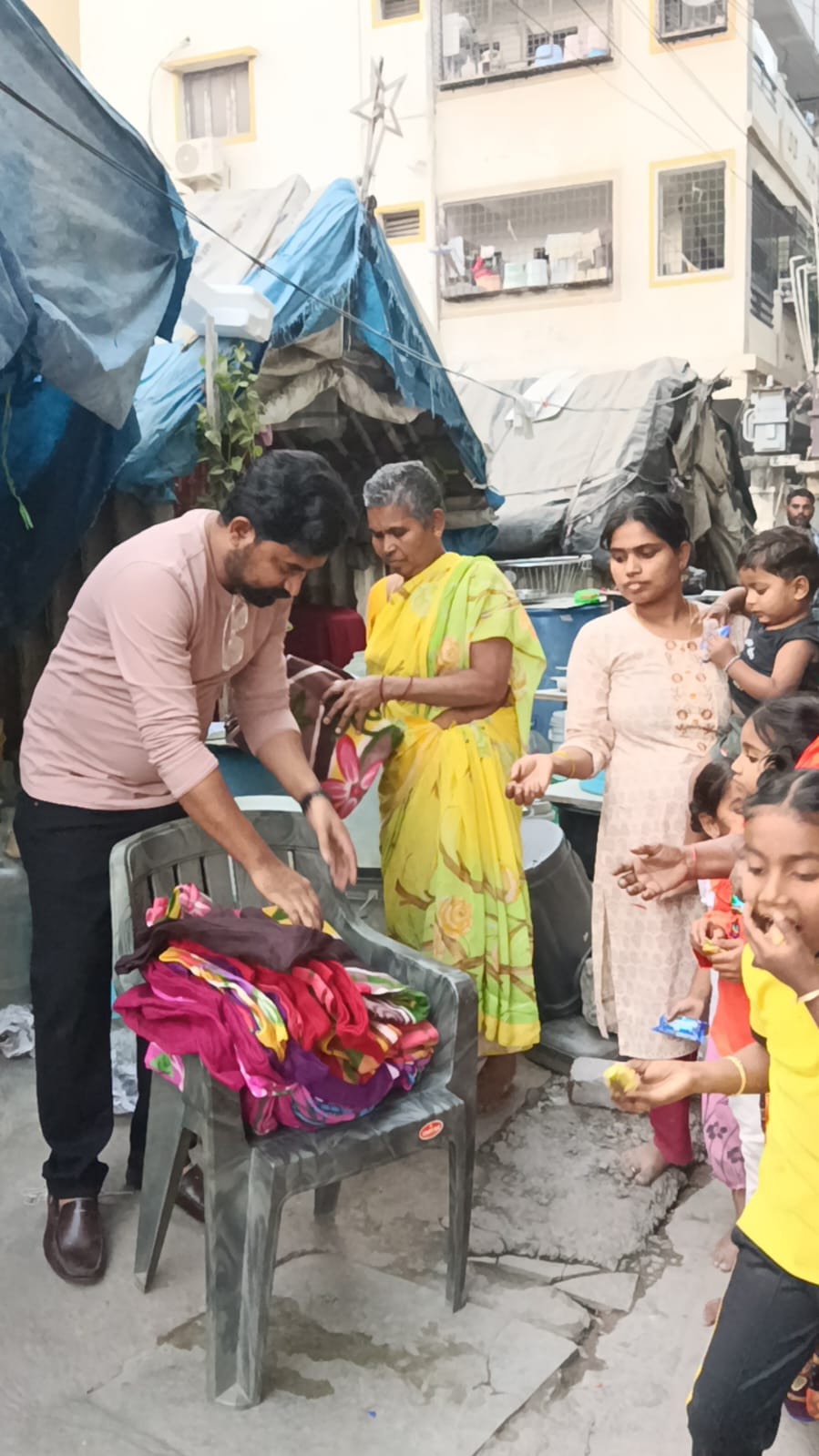 Blanket distribution